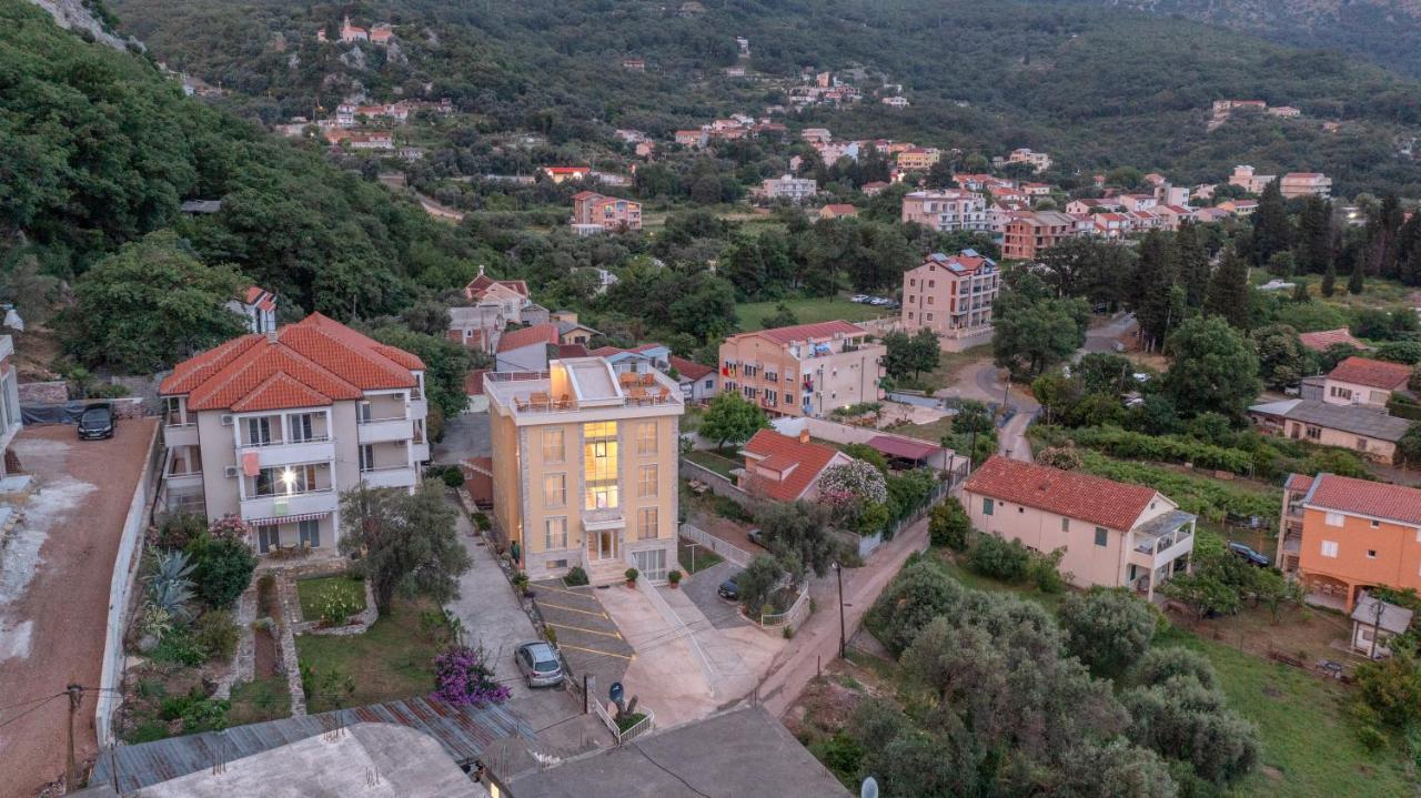 Apartments Bonazza Petrovac na moru Exterior foto